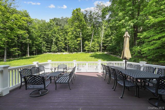 135 Pines Bridge Road, Katonah, NY 10536