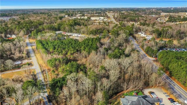 2105 Forest Parkway, Morrow, GA 30260