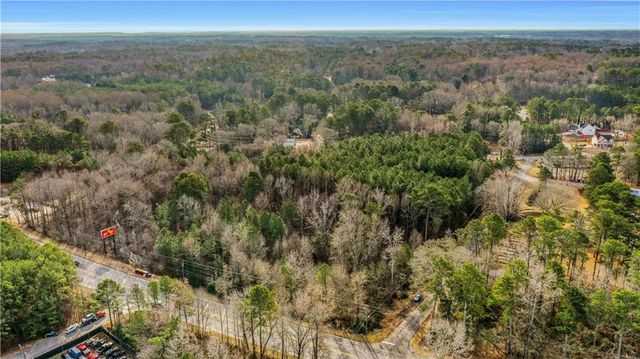 2105 Forest Parkway, Morrow, GA 30260