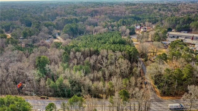 2105 Forest Parkway, Morrow, GA 30260