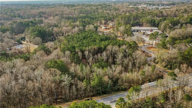 2105 Forest Parkway, Morrow, GA 30260