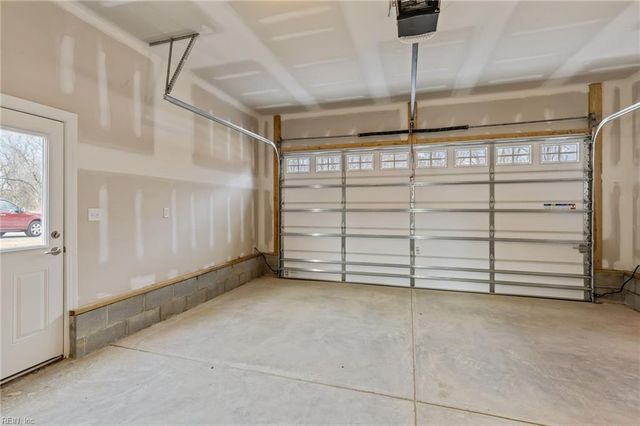 331 Rhapsody DR, Suffolk, VA 23435