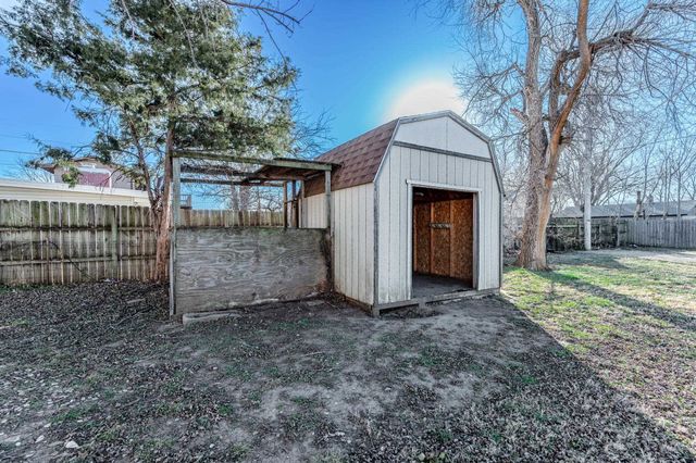 1925 S Elizabeth St, Wichita, KS 67213
