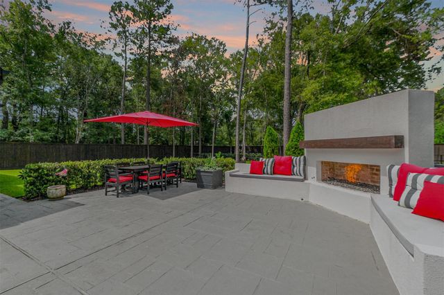 811 Parthenon Place, New Caney, TX 77357
