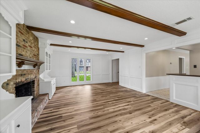 3319 Redwood Lodge Drive, Kingwood, TX 77339