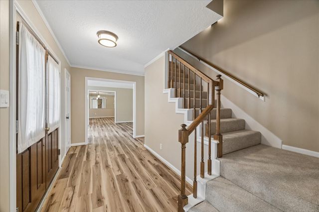 3319 Redwood Lodge Drive, Kingwood, TX 77339