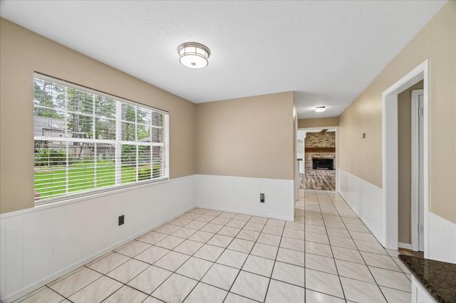 3319 Redwood Lodge Drive, Kingwood, TX 77339