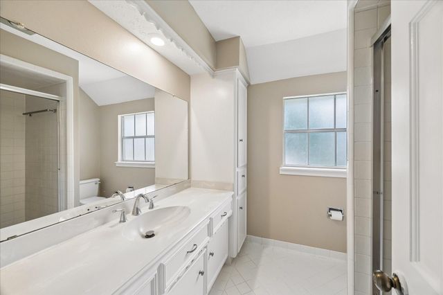 3319 Redwood Lodge Drive, Kingwood, TX 77339