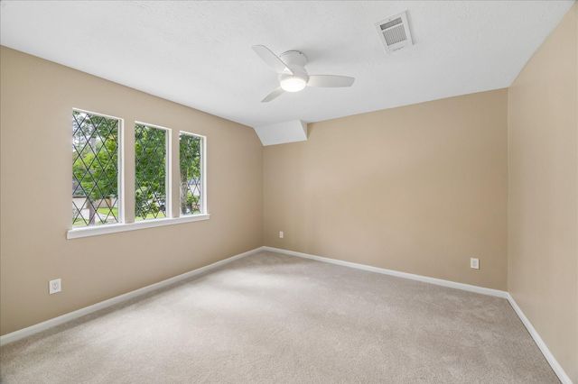 3319 Redwood Lodge Drive, Kingwood, TX 77339