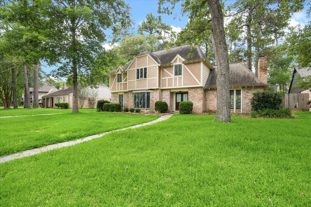 3319 Redwood Lodge Drive, Kingwood, TX 77339
