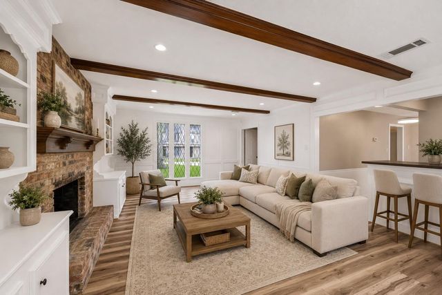 3319 Redwood Lodge Drive, Kingwood, TX 77339