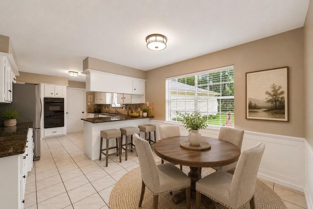 3319 Redwood Lodge Drive, Kingwood, TX 77339