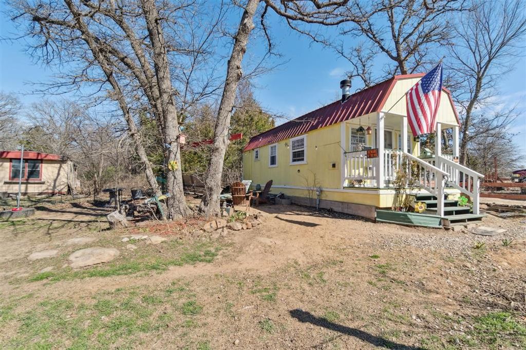 Image 2 of property listing at 48316 Summer Trail Road, Prague, OK 74864