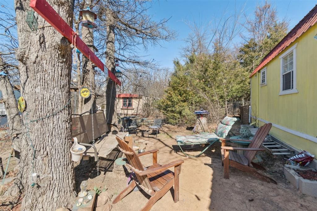 Image 27 of property listing at 48316 Summer Trail Road, Prague, OK 74864