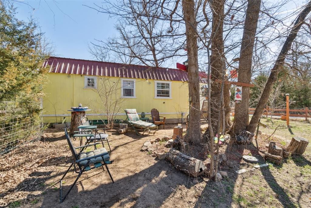 Image 28 of property listing at 48316 Summer Trail Road, Prague, OK 74864