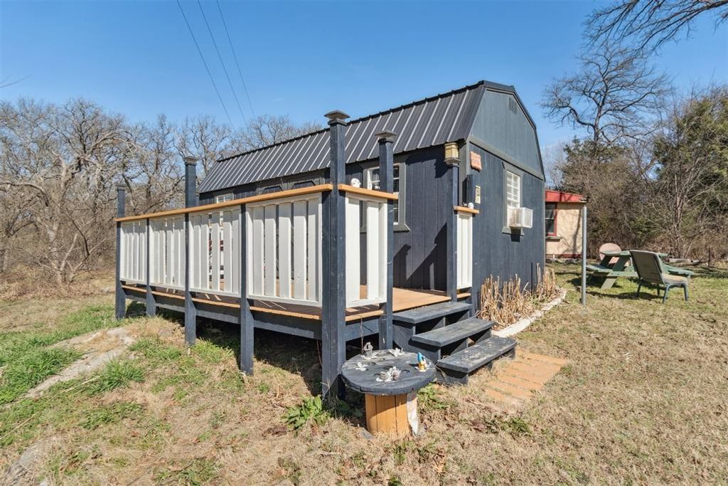 Image 29 of property listing at 48316 Summer Trail Road, Prague, OK 74864