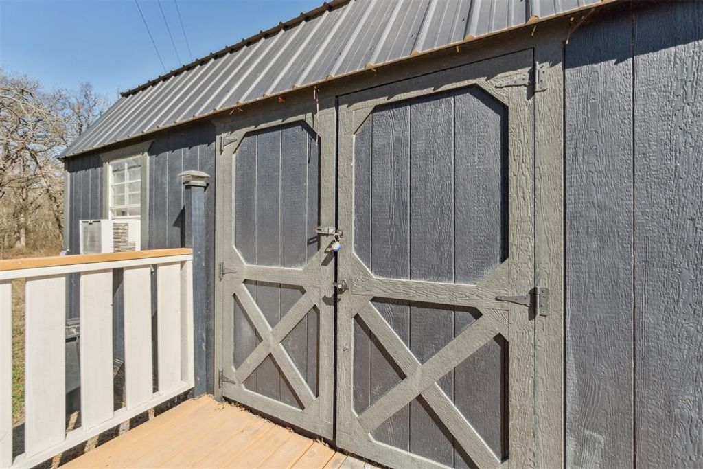 Image 32 of property listing at 48316 Summer Trail Road, Prague, OK 74864
