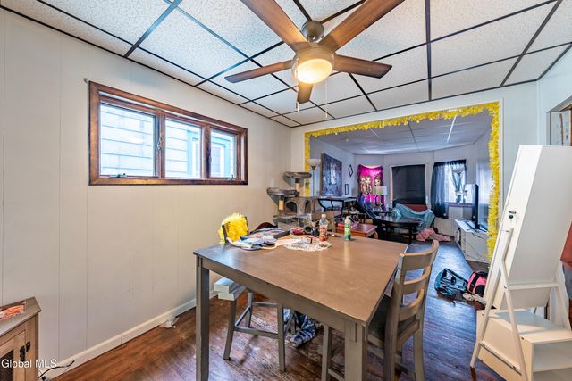 70 6th Avenue, Troy, NY 12180