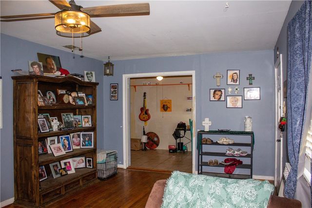 405 W Walton St, Beeville, TX 78102