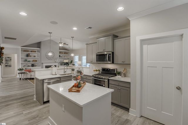 204 Bellflower Lane, Anderson, SC 29625