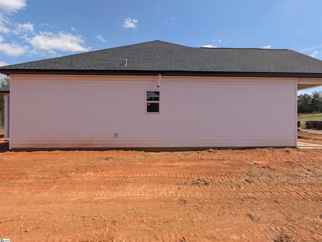 204 Bellflower Lane, Anderson, SC 29625