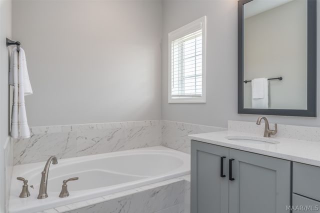 9516 Dakota Drive, Pike Road, AL 36064