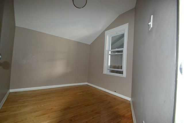 3837 N Kedzie Avenue, Chicago, IL 60618