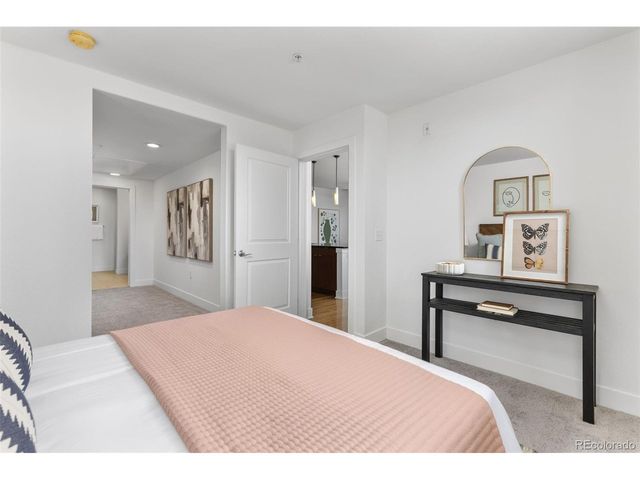2240 N Clay St 301, Denver, CO 80211