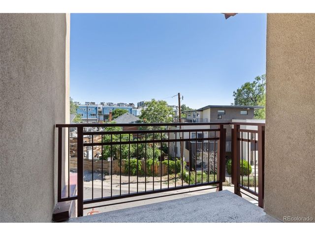 2240 N Clay St 301, Denver, CO 80211