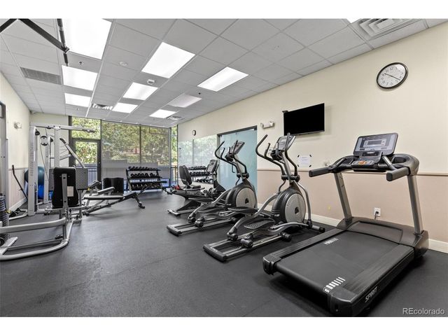 2240 N Clay St 301, Denver, CO 80211