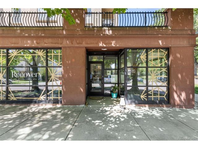 2240 N Clay St 301, Denver, CO 80211