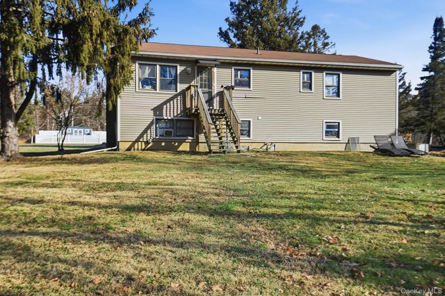 7 Magnolia Drive, Wappingers Falls, NY 12590