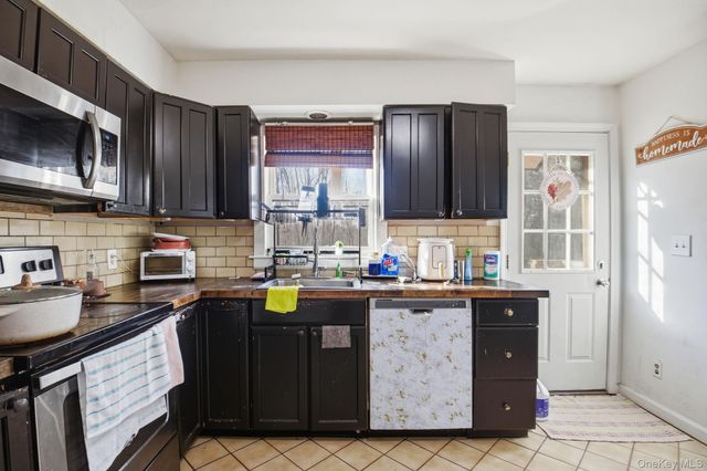 7 Magnolia Drive, Wappingers Falls, NY 12590