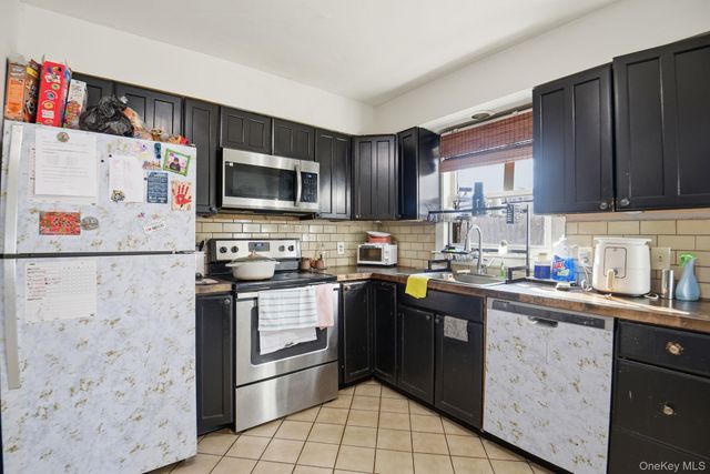 7 Magnolia Drive, Wappingers Falls, NY 12590