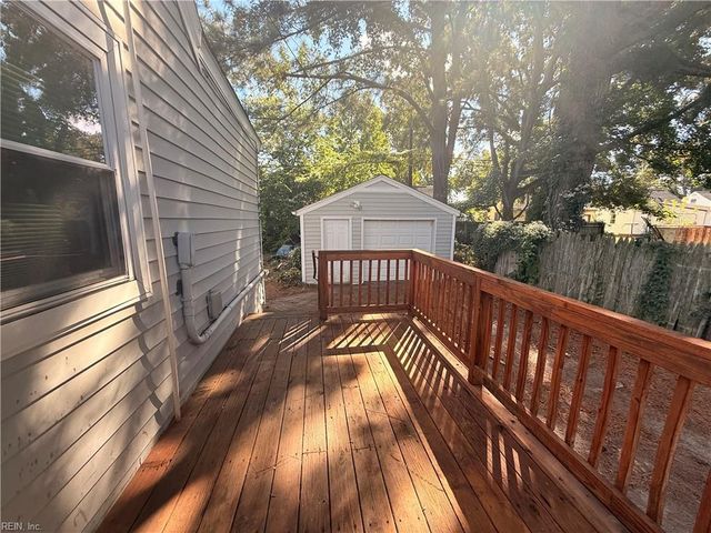416 Melville RD, Hampton, VA 23661