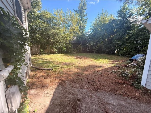 416 Melville RD, Hampton, VA 23661