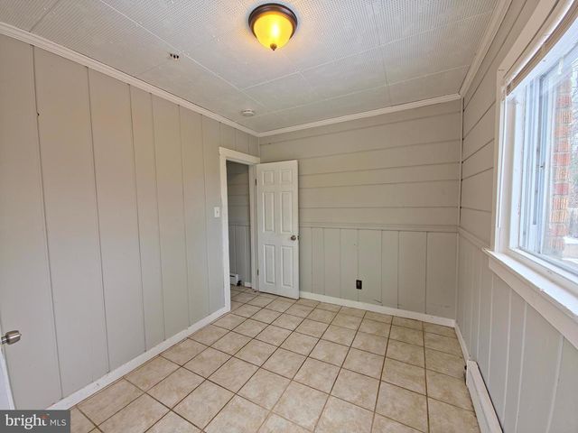 5110 S BARNABY RD, Temple Hills, MD 20748