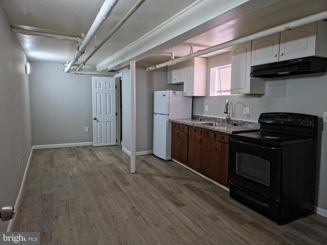 5110 S BARNABY RD, Temple Hills, MD 20748