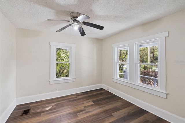 547 E VOORHIS AVENUE, Deland, FL 32724