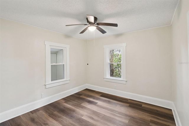 547 E VOORHIS AVENUE, Deland, FL 32724