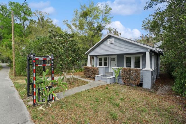 547 E VOORHIS AVENUE, Deland, FL 32724