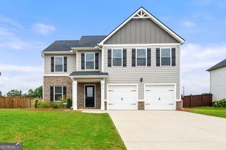 214 Overlook Road, Walnut Grove, GA 30052