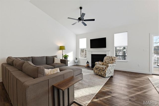 425 Cedar Breaks Court, Foristell, MO 63385