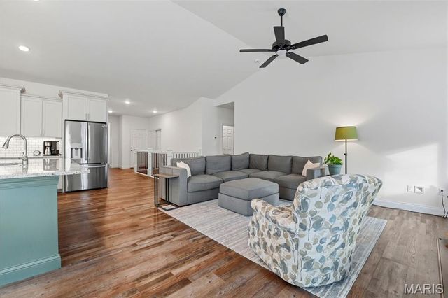 425 Cedar Breaks Court, Foristell, MO 63385