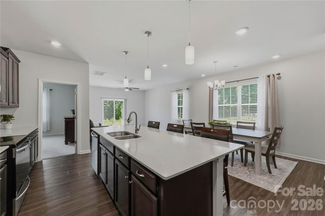 220 Eden Avenue, Mooresville, NC 28115