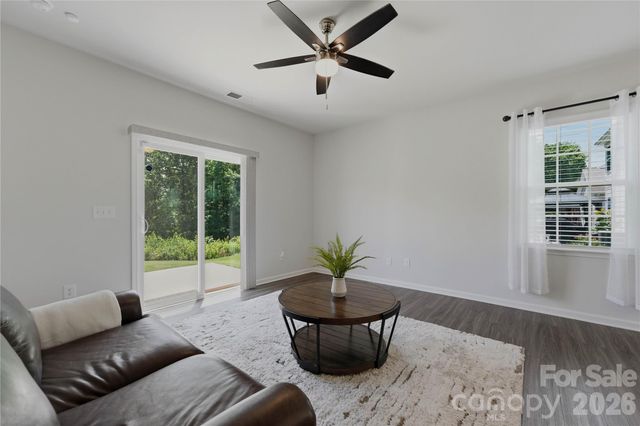 220 Eden Avenue, Mooresville, NC 28115