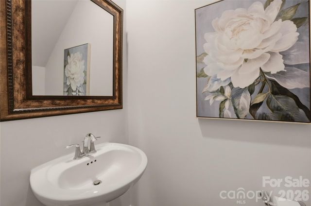220 Eden Avenue, Mooresville, NC 28115