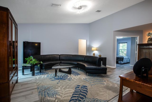 16758 SE 181ST TERRACE, Weirsdale, FL 32195