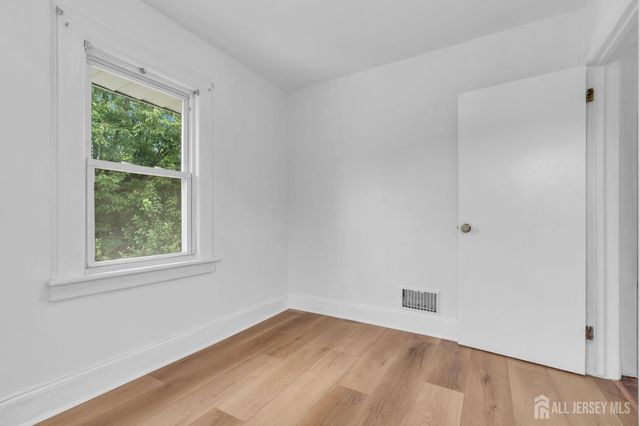 404-404 Elm Street, Cranford, NJ 07016