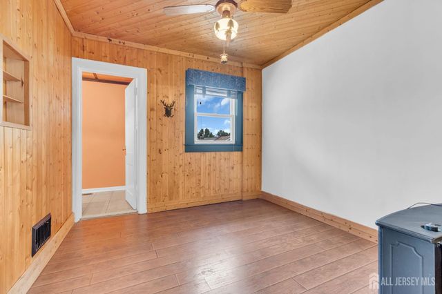 404-404 Elm Street, Cranford, NJ 07016